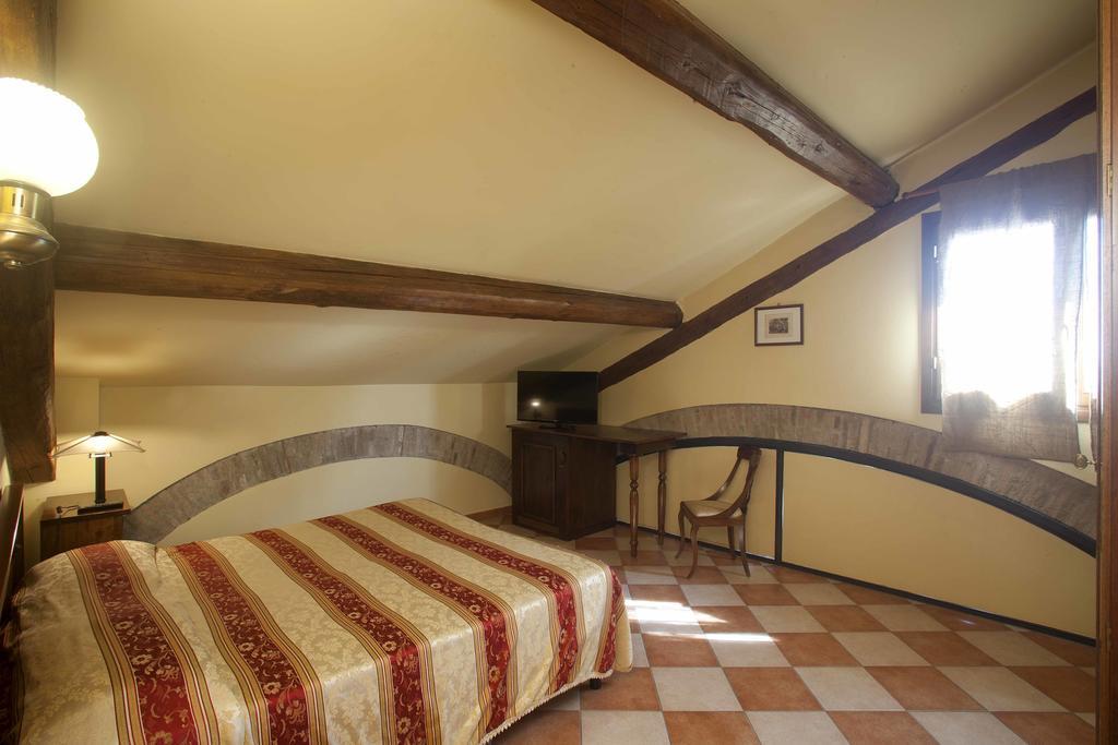 Agriturismo Il Bove Reggio nell'Emilia Pokój zdjęcie